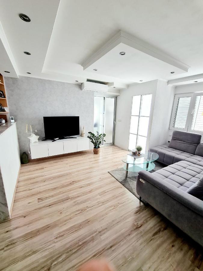 Apartment Mirjana Makarska Exterior photo