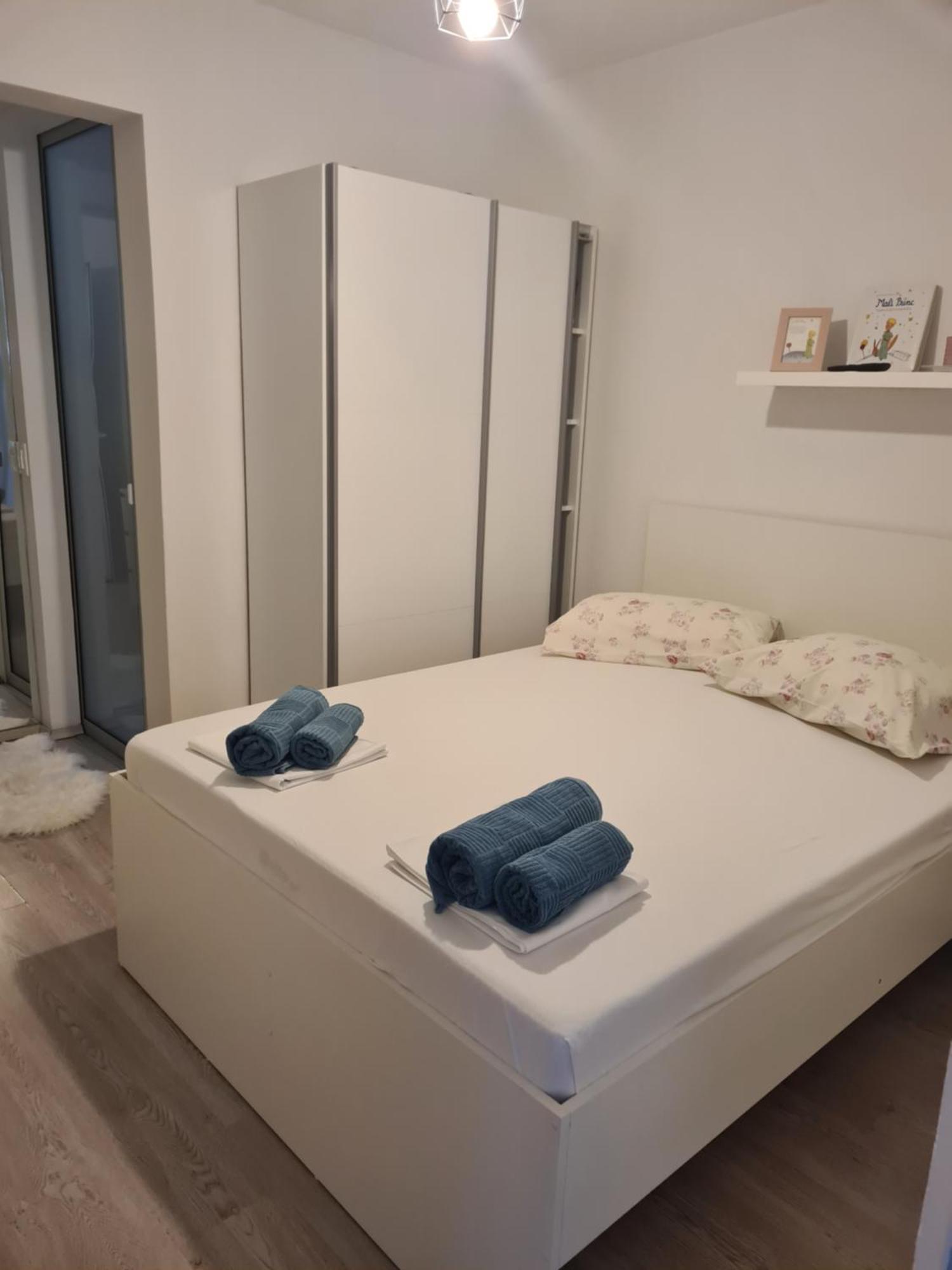 Apartment Mirjana Makarska Exterior photo